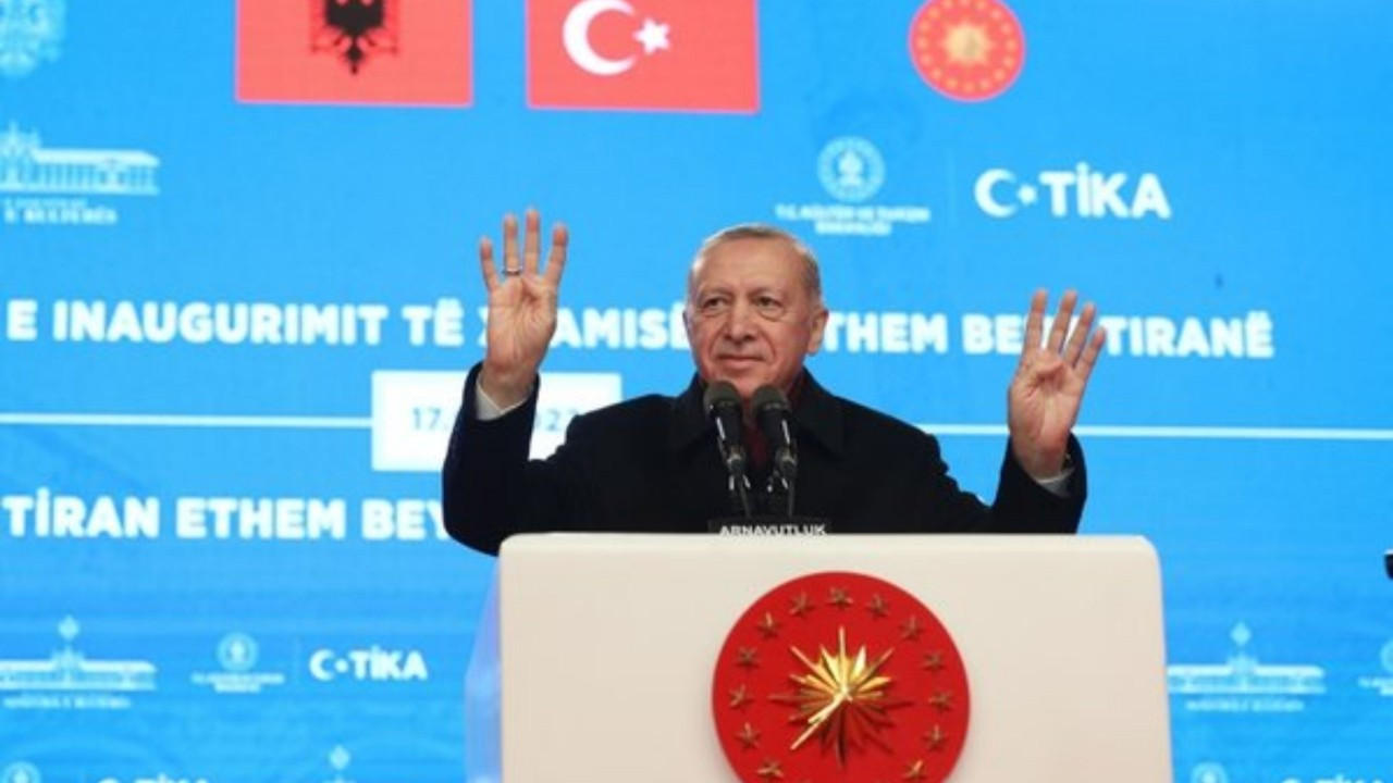 Cumhurbaşkanı Erdoğan Arnavutluk dönüşü basın mensuplarının sorularını yanıtladı