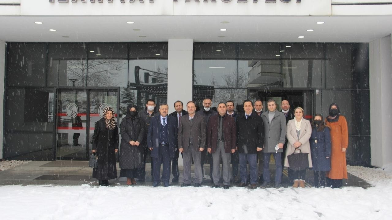 Serdivan Millî Eğitimden İlahiyat Fakültesine Ziyaret