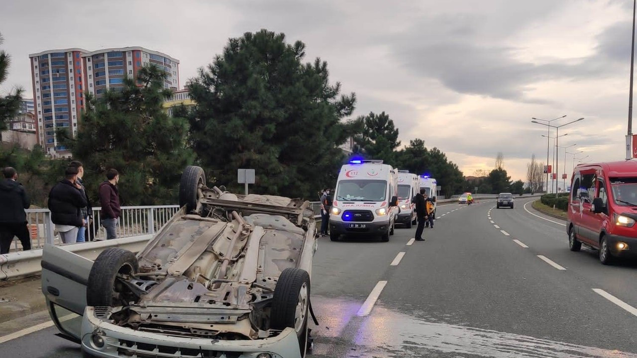 Of’ta trafik kazası 2 yaralı