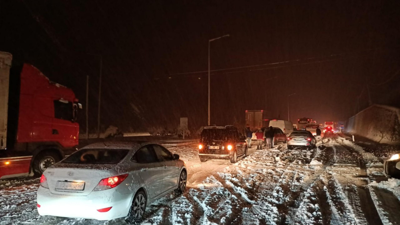 Samsun-Ankara kara yolu kapandı