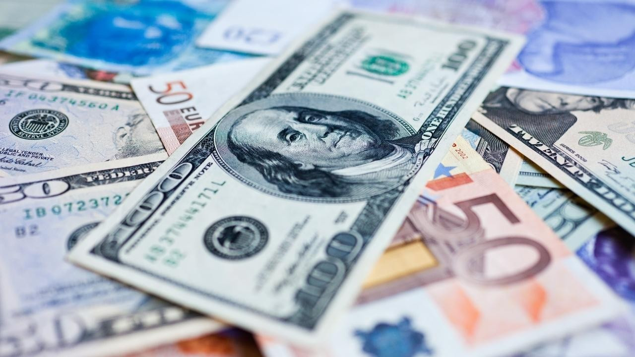 24 Ocak Dolar, Euro ve Sterlin ne kadar?