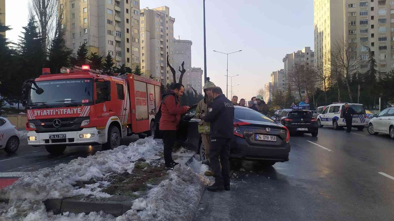 Küçükçekmece’de feci kaza: 1 yaralı