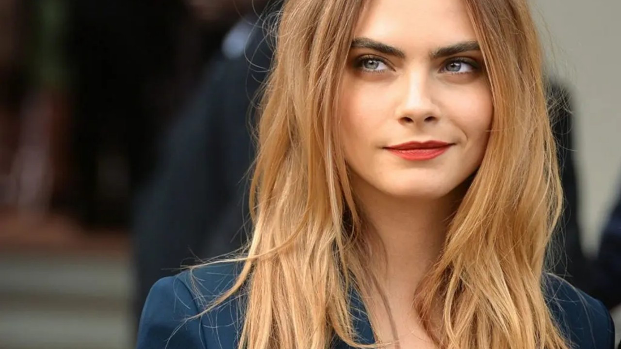 Cara Delevingne : “Olmayan çocuğum için kıyafet alıyorum”