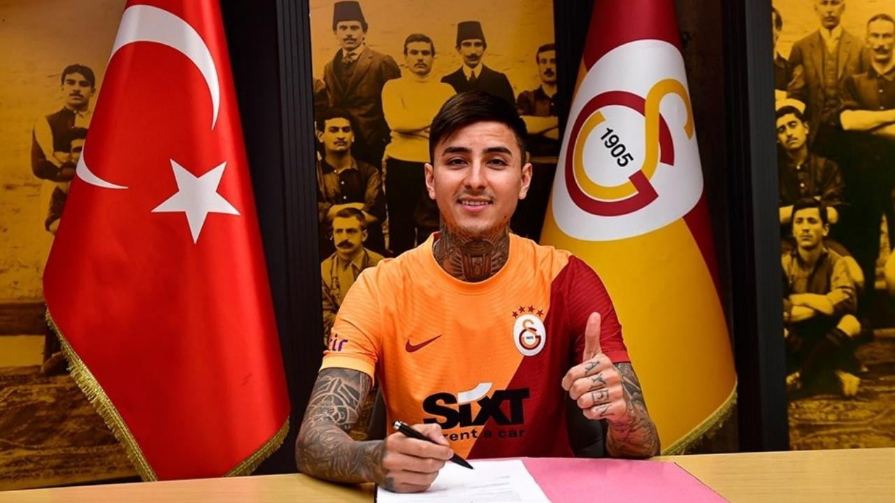 Galatasaray, Pulgar'ı kadrosuna kattı