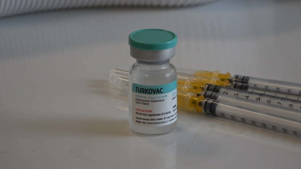 Kırklareli’nde yerli aşı Turkovac uygulanmaya başlandı