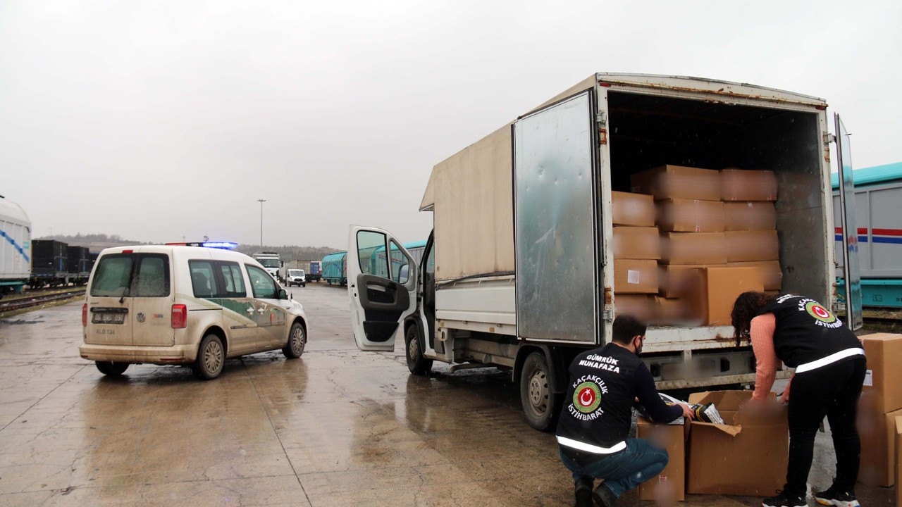 Ankara'da 2 ton 330 kilo kaçak tütün ele geçirildi