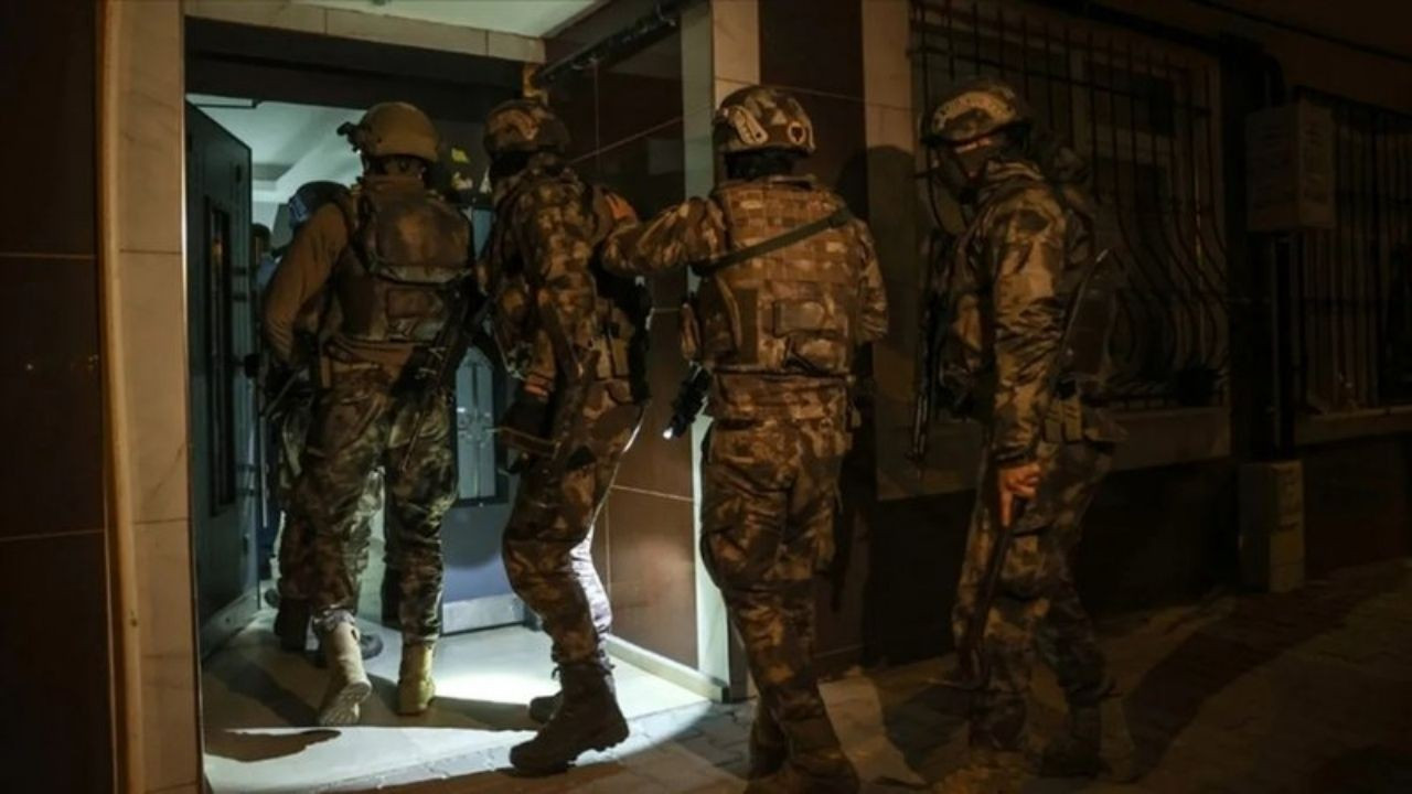 İstanbul'da DEAŞ operasyonu: 15 adrese baskın