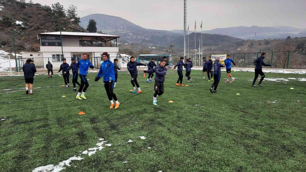 Bayırköyspor zorlu maç öncesi son hazırlıkları tamamladı