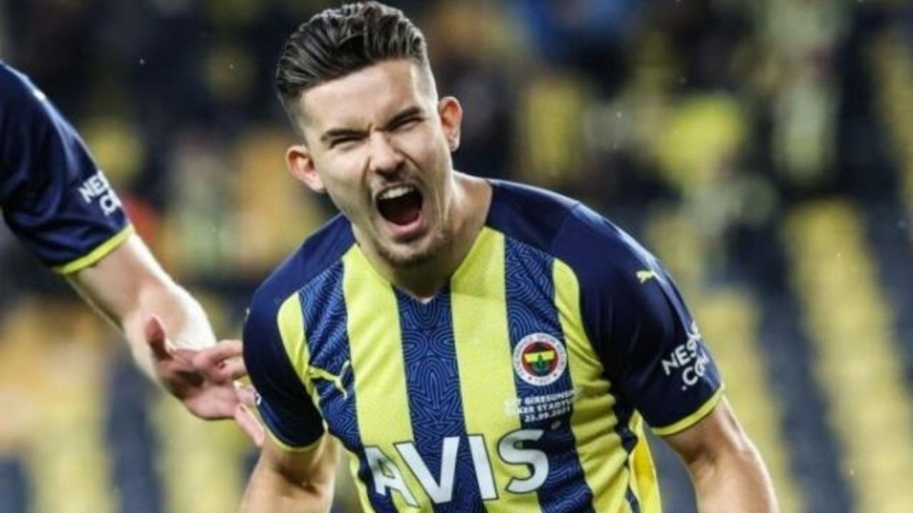 Ali Koç işi bitirdi! Yıldız futbolcu 5 yıl daha Fenerbahçe'de!