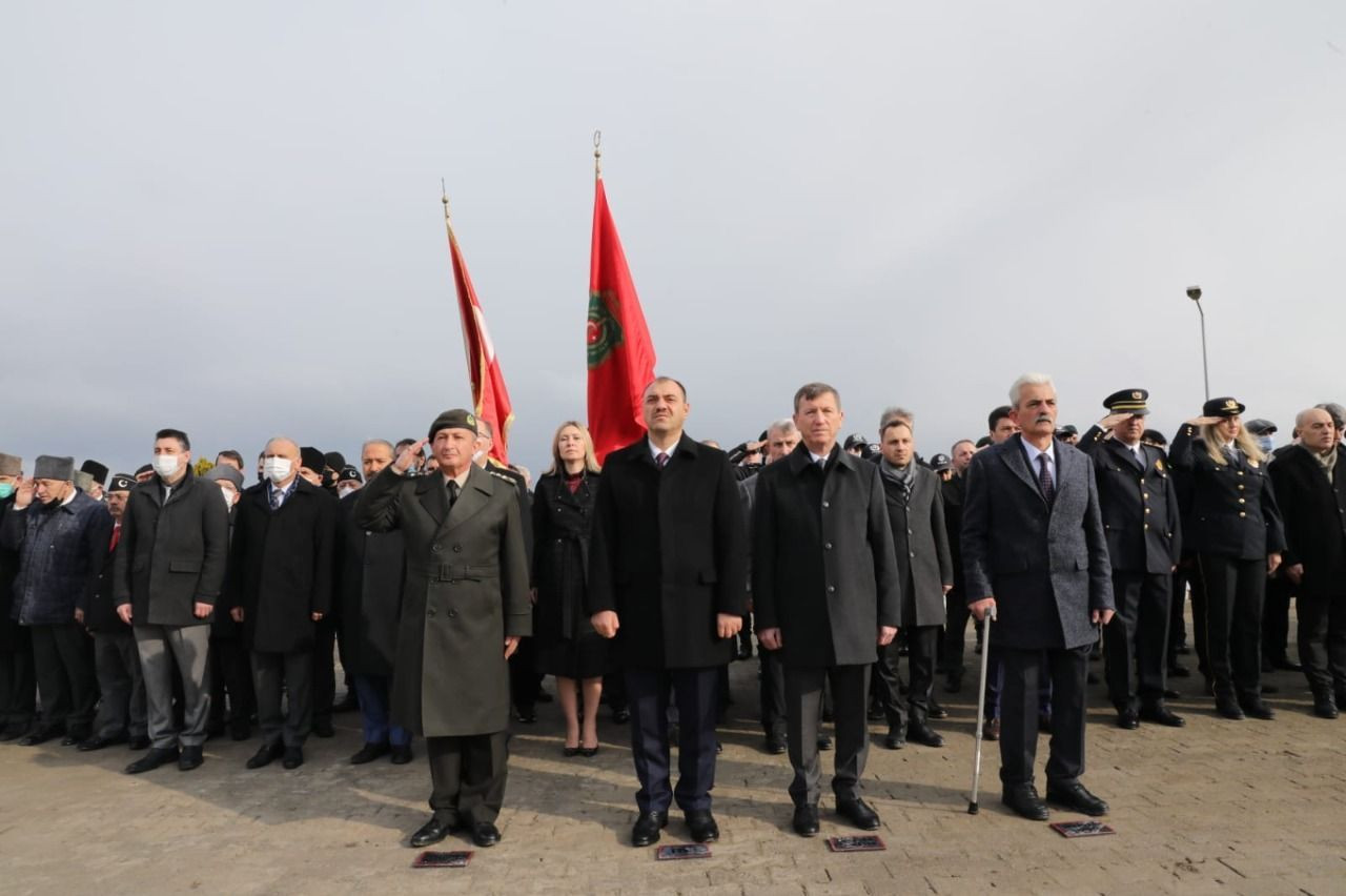 Sakarya'da Çanakkale Zaferi ve şehitleri törenle anıldı - Sayfa 2