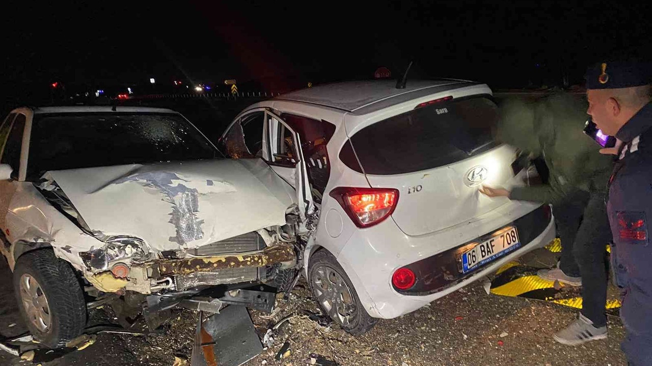 Nevşehir’de iki otomobil çarpıştı: 4 yaralı