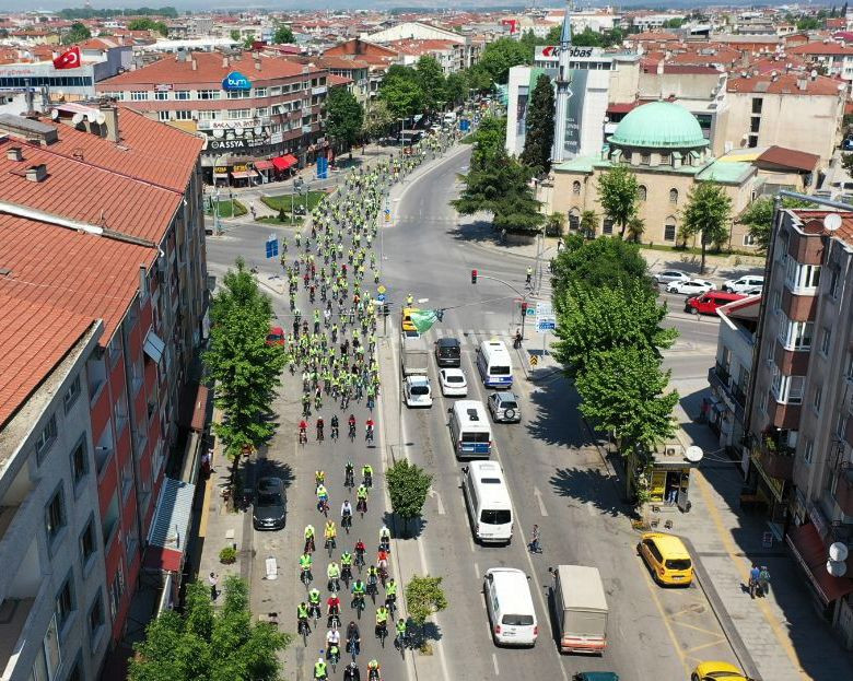 Bisiklet şehri Sakarya'da 1000’i aşkın sporcu pedal çevirdi - Sayfa 1