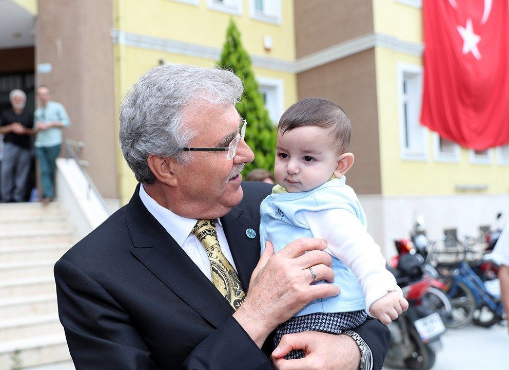 “Şehrin eğitim geleceğine yeni bir imam hatip lisesi kazandırıyoruz” - Sayfa 7