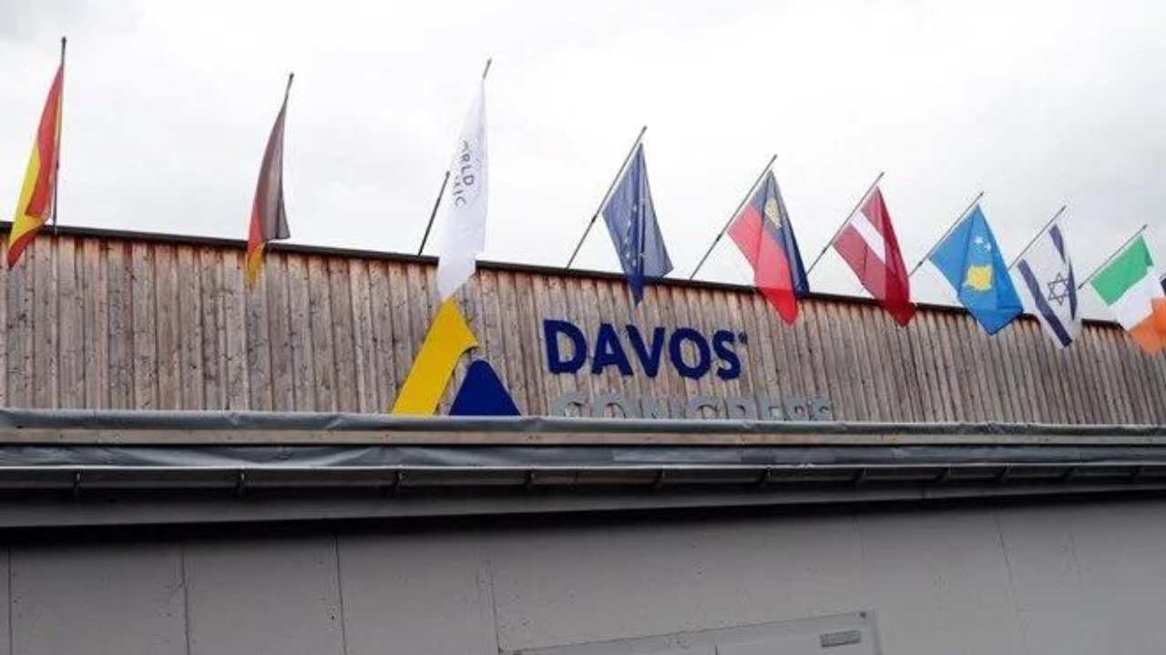 Rusya Davos'a davet edilmedi