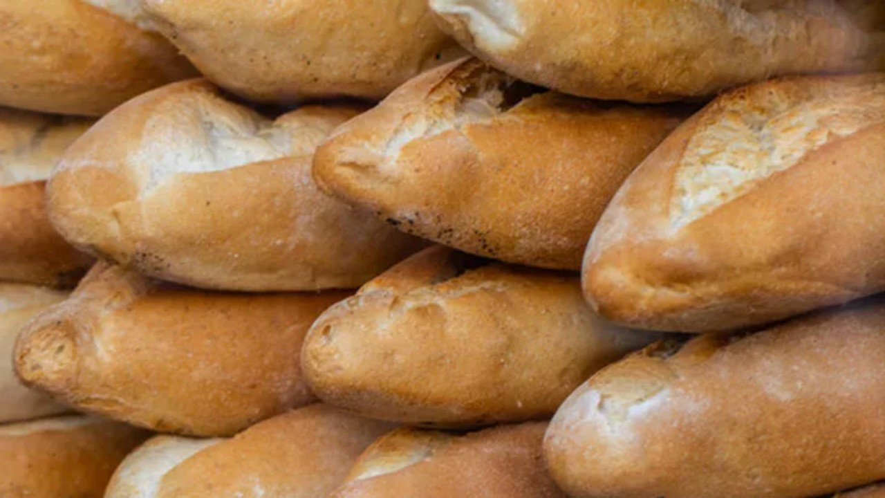 Ankara'da ekmek zamlandı