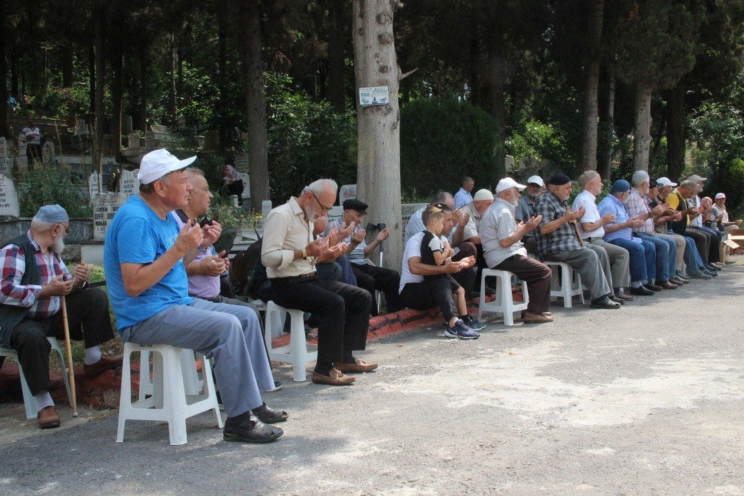 FERİZLİ'DE AREFE GÜNÜ DUA PROGRAMI GERÇEKLEŞTİRİLDİ - Sayfa 6