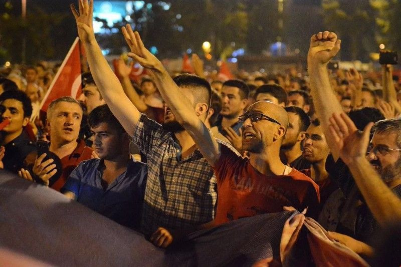 Fotoğraflarla 15 Temmuz hain darbe girişiminde Sakarya'da yaşananlar - Sayfa 5