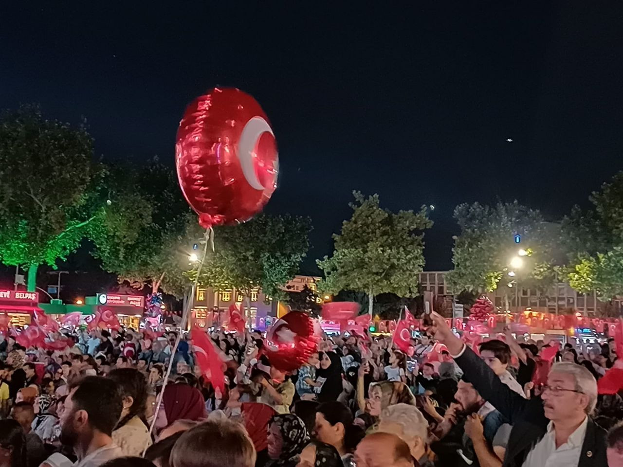 Demokrasi Meydanı'nda 15 Temmuz anma etkinlikleri başladı - Sayfa 16