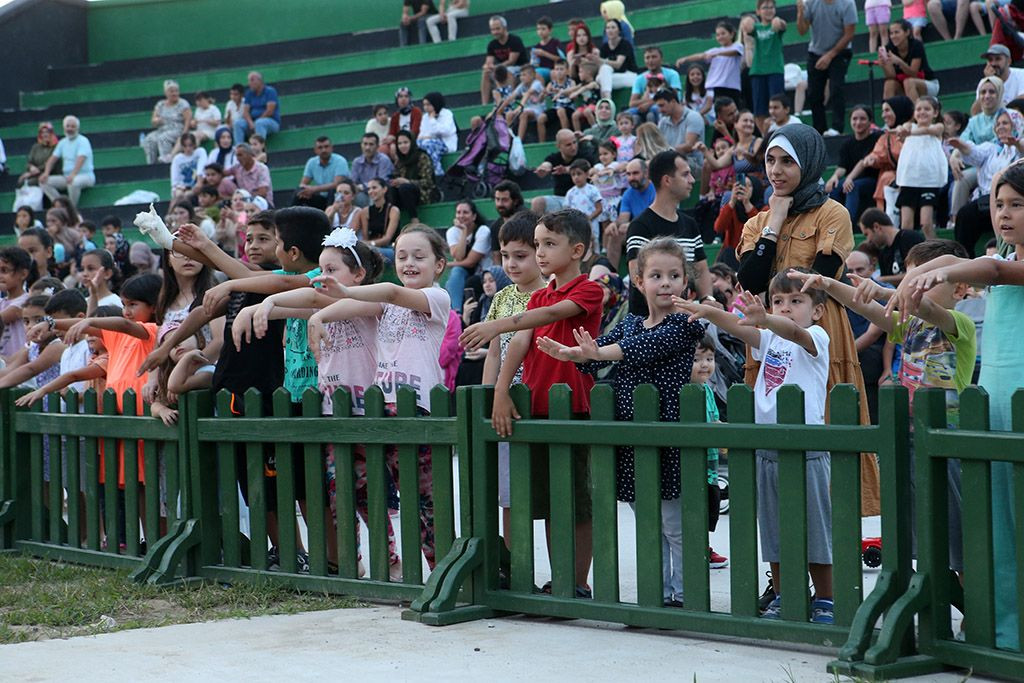 Kültür sanatın kalbi açık hava etkinliklerinde atıyor - Sayfa 10