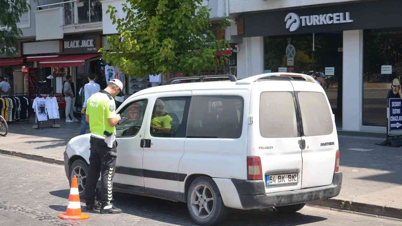 580 sürücüye para cezası kesildi