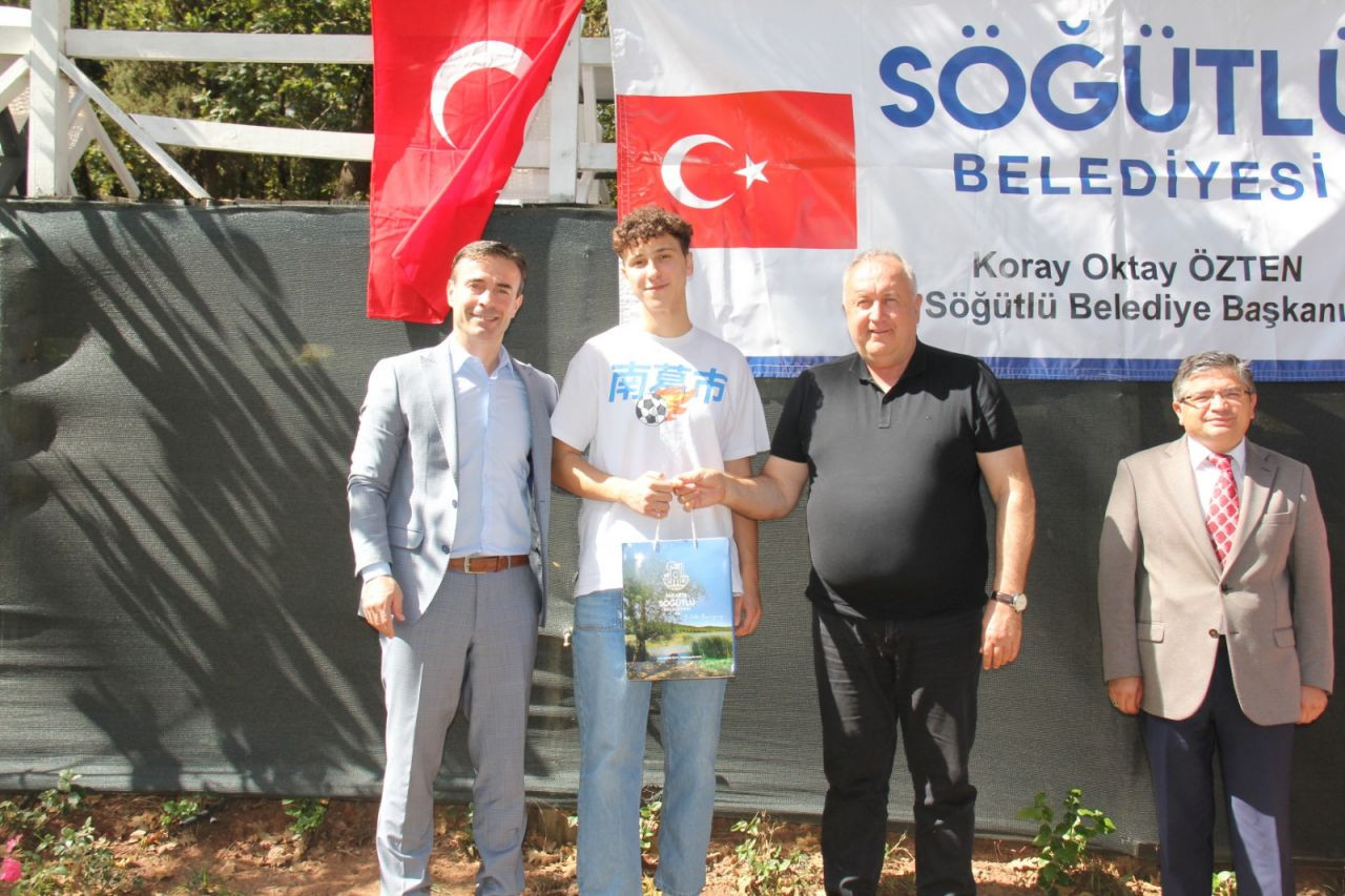 Başkan Özten öğrencilerle bir araya geldi - Sayfa 5