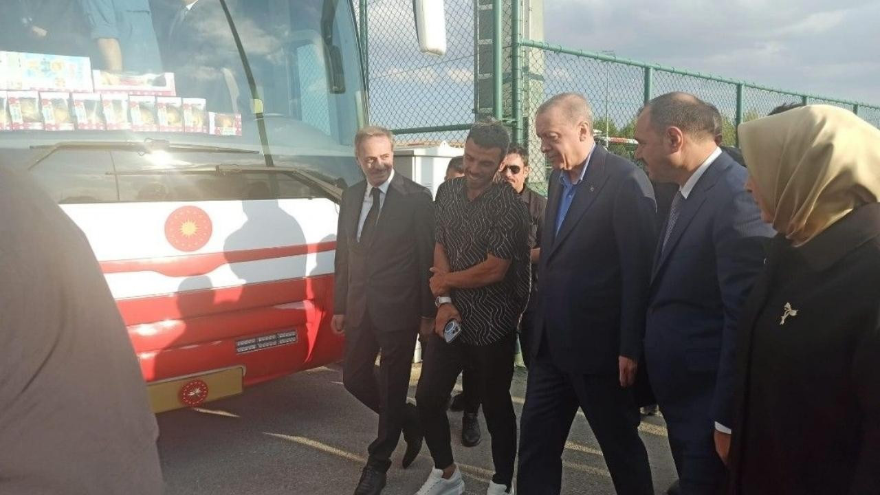 Cumhurbaşkanı Erdoğan'ın helikopteri iniş yaptı!