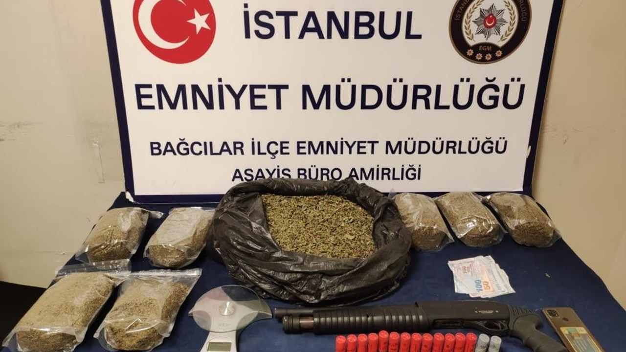 Bağcılar’da uyuşturucu operasyonu: 7 kilo bonzai ele geçirildi