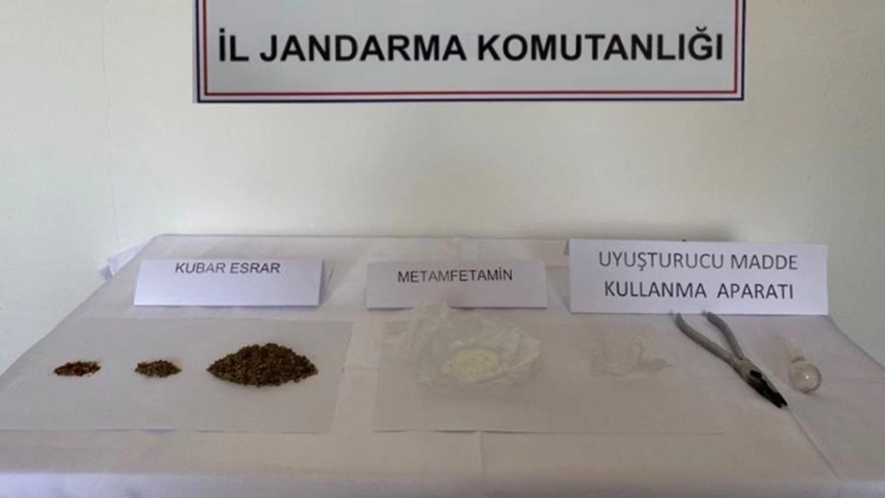 Sakarya'dan Tokat'a uyuşturucu götürürken yakalandı!