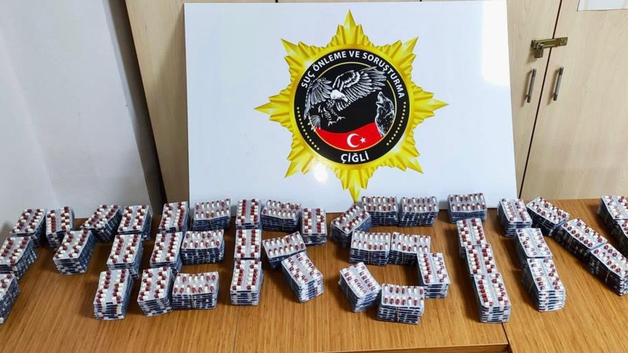 İzmir’de molotoflu saldırının faili, motosikletiyle uyuşturucu satarken yakalandı