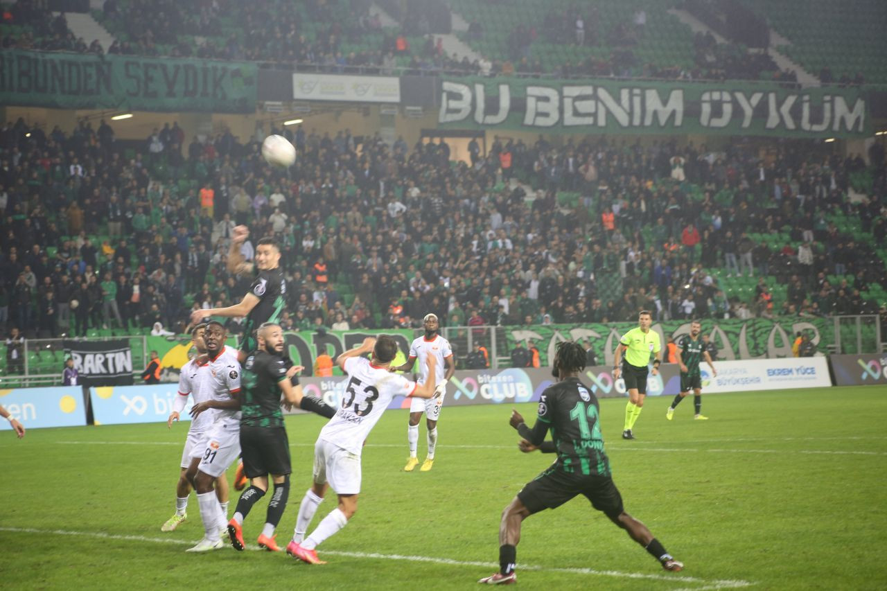 Sakaryaspor-Adanaspor maçından fotoğraflar - Sayfa 4