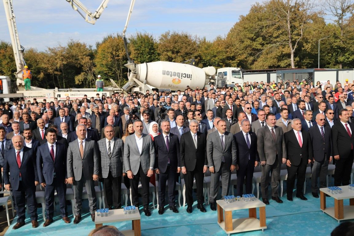 Hendek'te Devlet Bahçeli Fen Lisesine Temel, 10 Esere Açılış - Sayfa 16