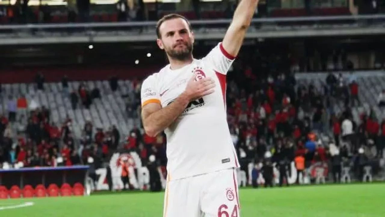 Juan Mata: "Şu an ligde dikkat çeken iki takım var"