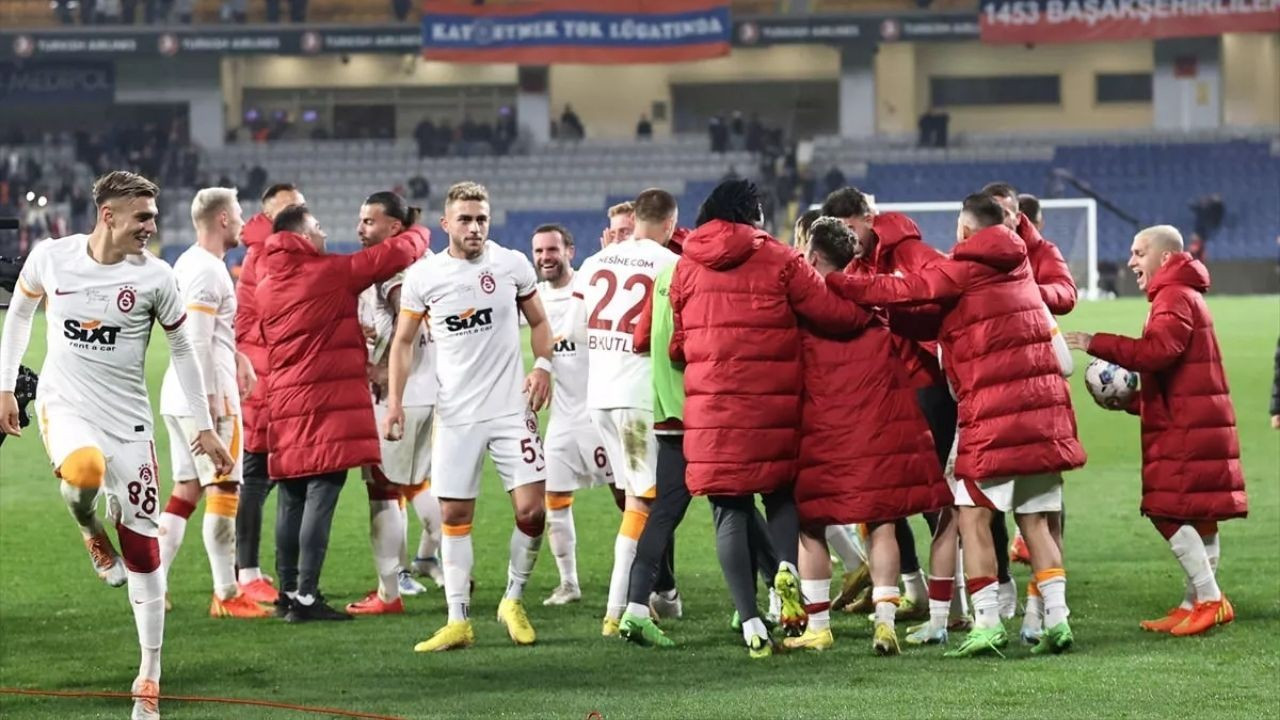 Galatasaray'dan tarihi fark! Başakşehir bozguna uğradı