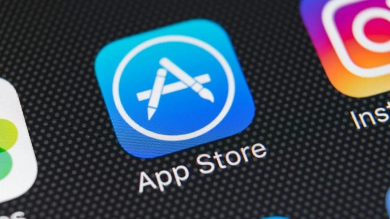 Apple, iPhone'larda App Store şartını kaldırabilir