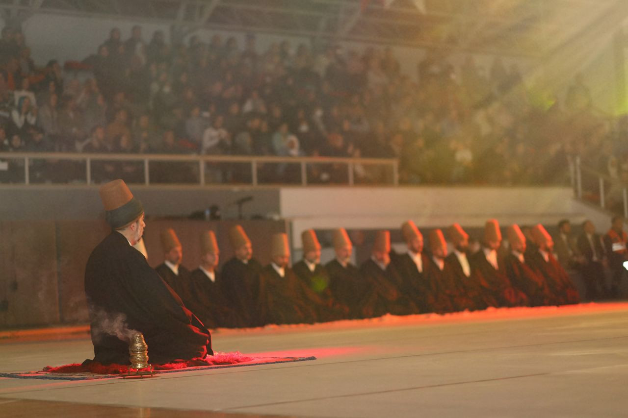 Mevlâna’nın ‘düğün gecesinde’ duygu yüklü program - Sayfa 11