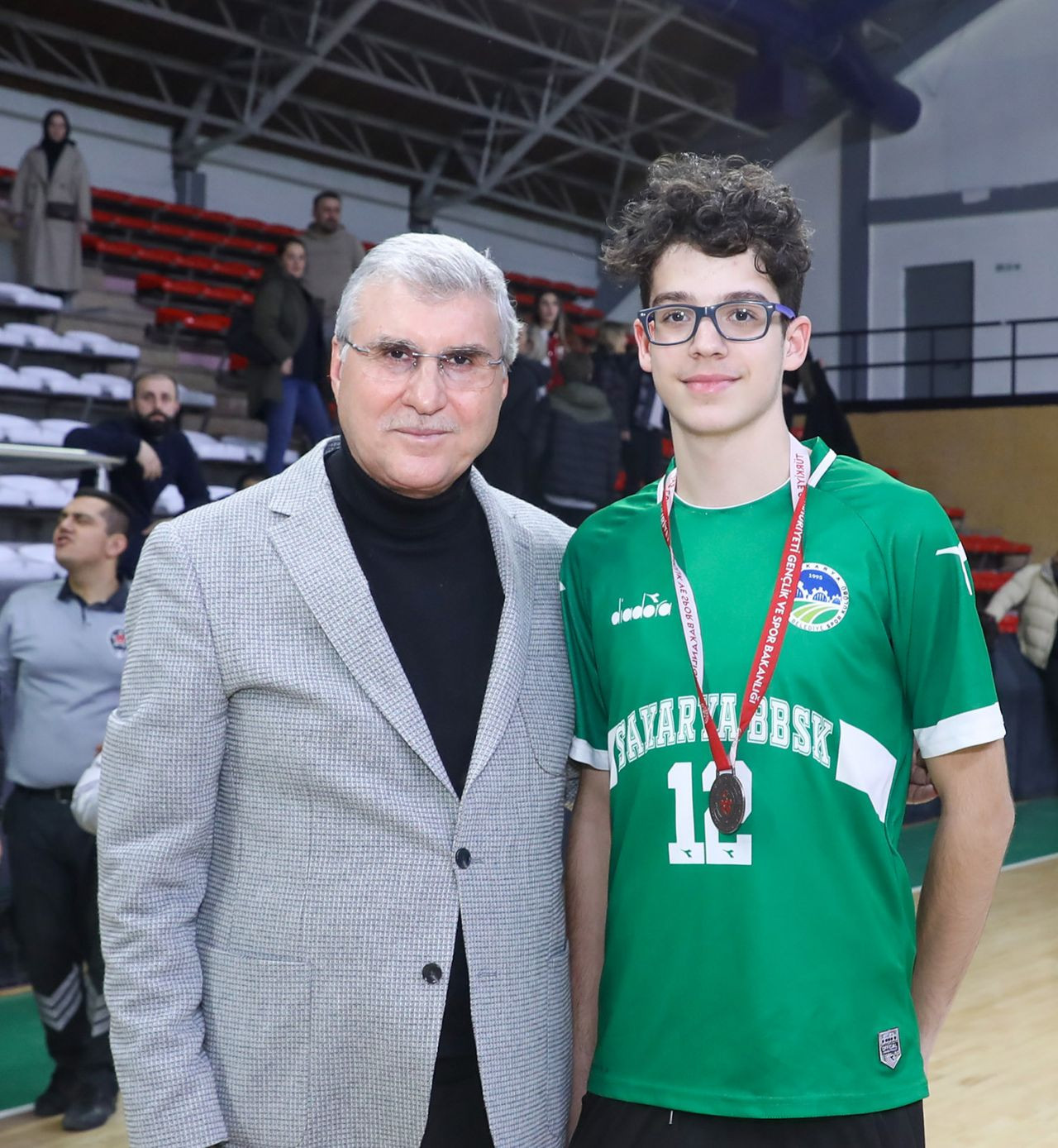 U-18 basketbol liginde şampiyon Büyükşehir - Sayfa 1