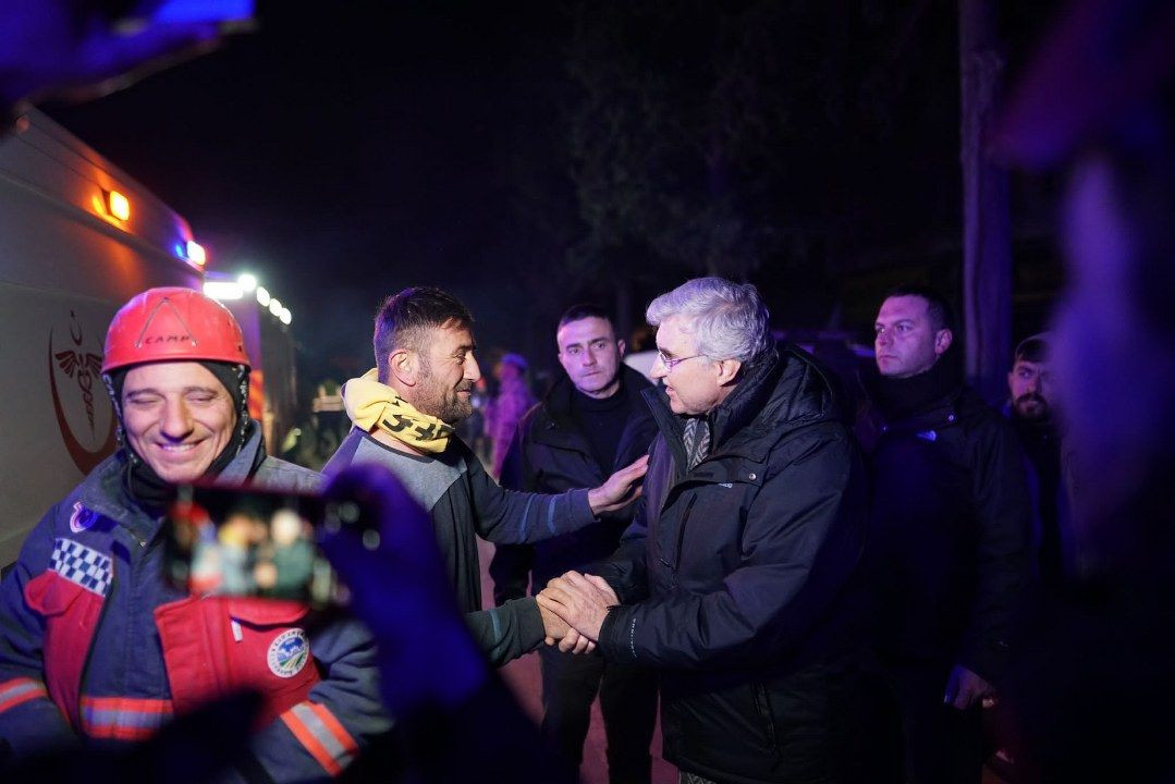 Başkan Yüce yeniden deprem bölgesinde - Sayfa 11