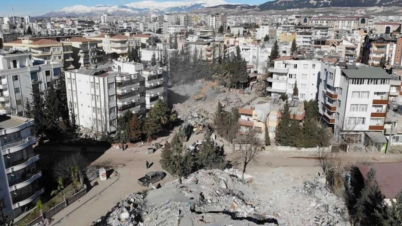 Depremde hayatını kaybedenlerin sayısı 38 bini aştı