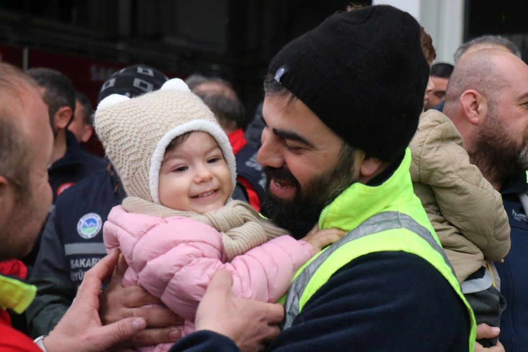 14 günlük özlemi boğazları düğümlenerek anlattılar - Sayfa 6