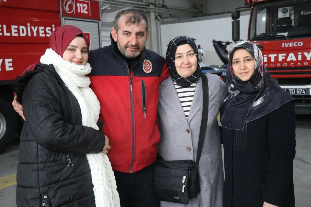 14 günlük özlemi boğazları düğümlenerek anlattılar - Sayfa 11