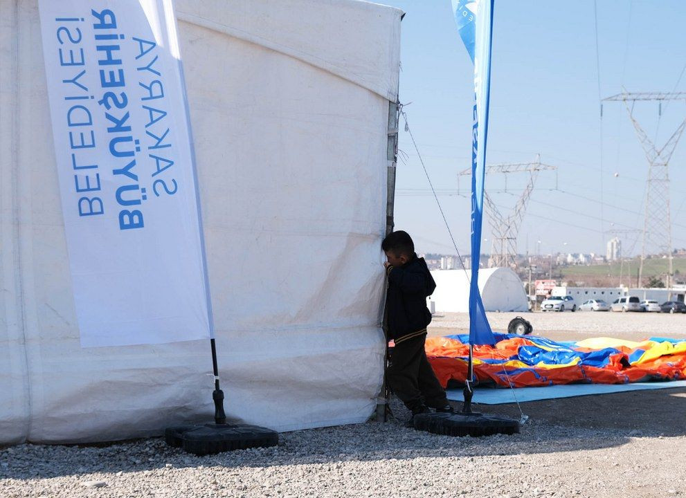 Büyükşehir deprem çocuklarının yüzünde tebessüm oldu - Sayfa 7