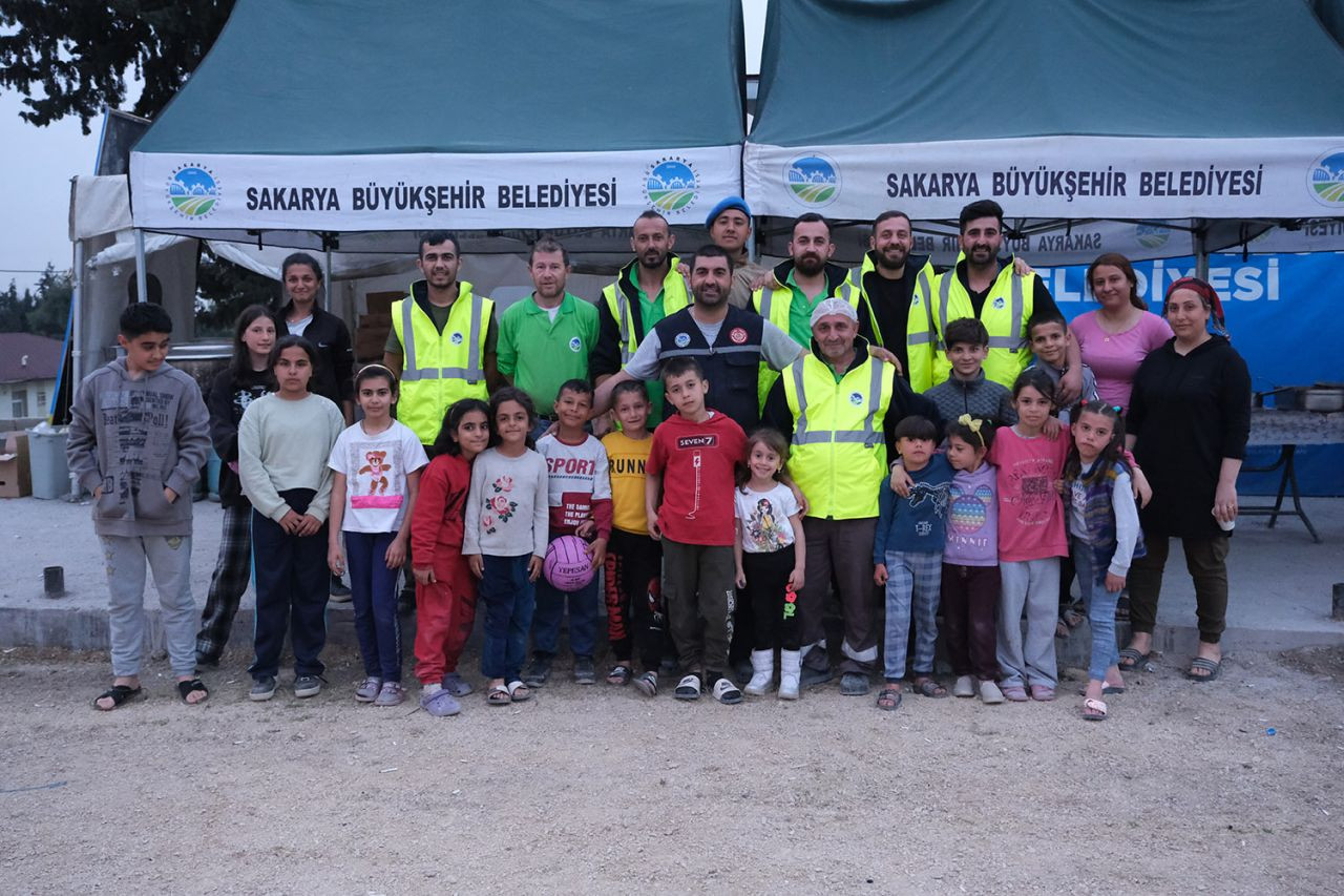 Büyükşehir’in kazanları günün her saati kaynıyor - Sayfa 8