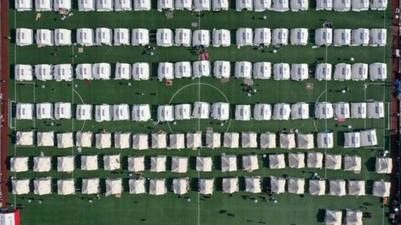 AFAD 11 ile kurulan çadır ve konteyner sayısındaki son durumu açıkladı