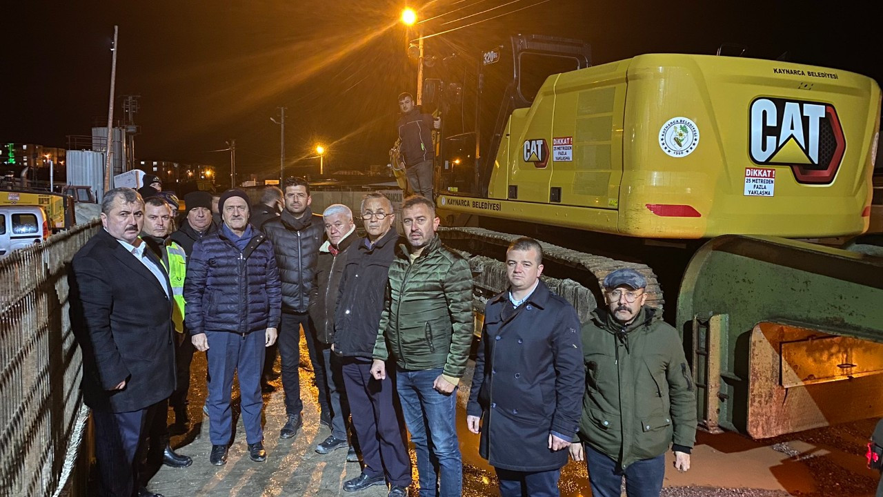 Kaynarca Belediyesi ekipleri Adana’ya doğru yola çıktı