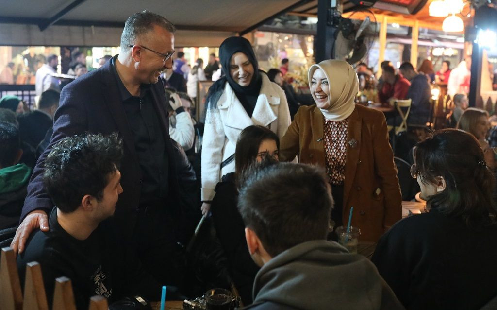 ‘Cadde cadde, gece gündüz şehrimizin tüm renkleriyle bir ve beraberiz’ - Sayfa 6