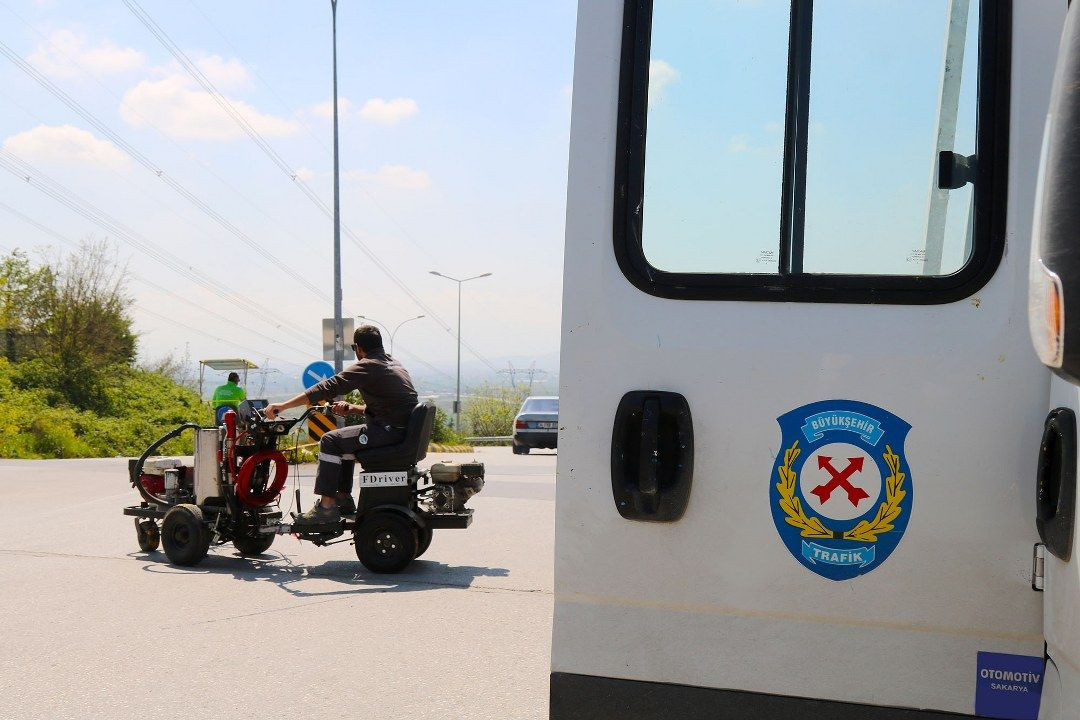 Büyükşehir yolları tablo gibi işliyor - Sayfa 6