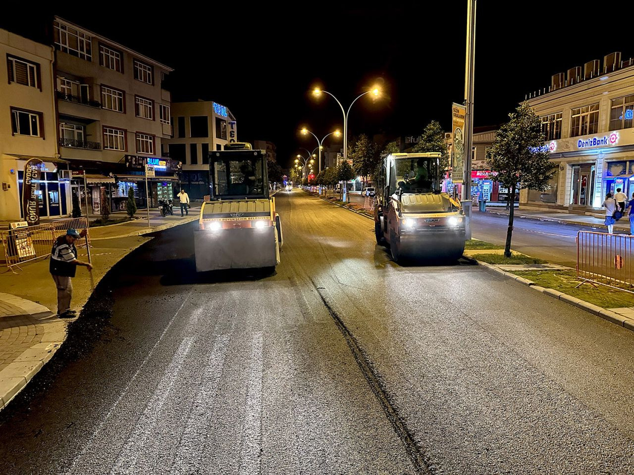 Saraybosna Caddesi’ne 200 ton asfalt - Sayfa 8