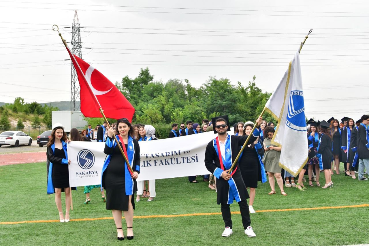 SAÜ'de mezuniyet heyecanı! - Sayfa 17