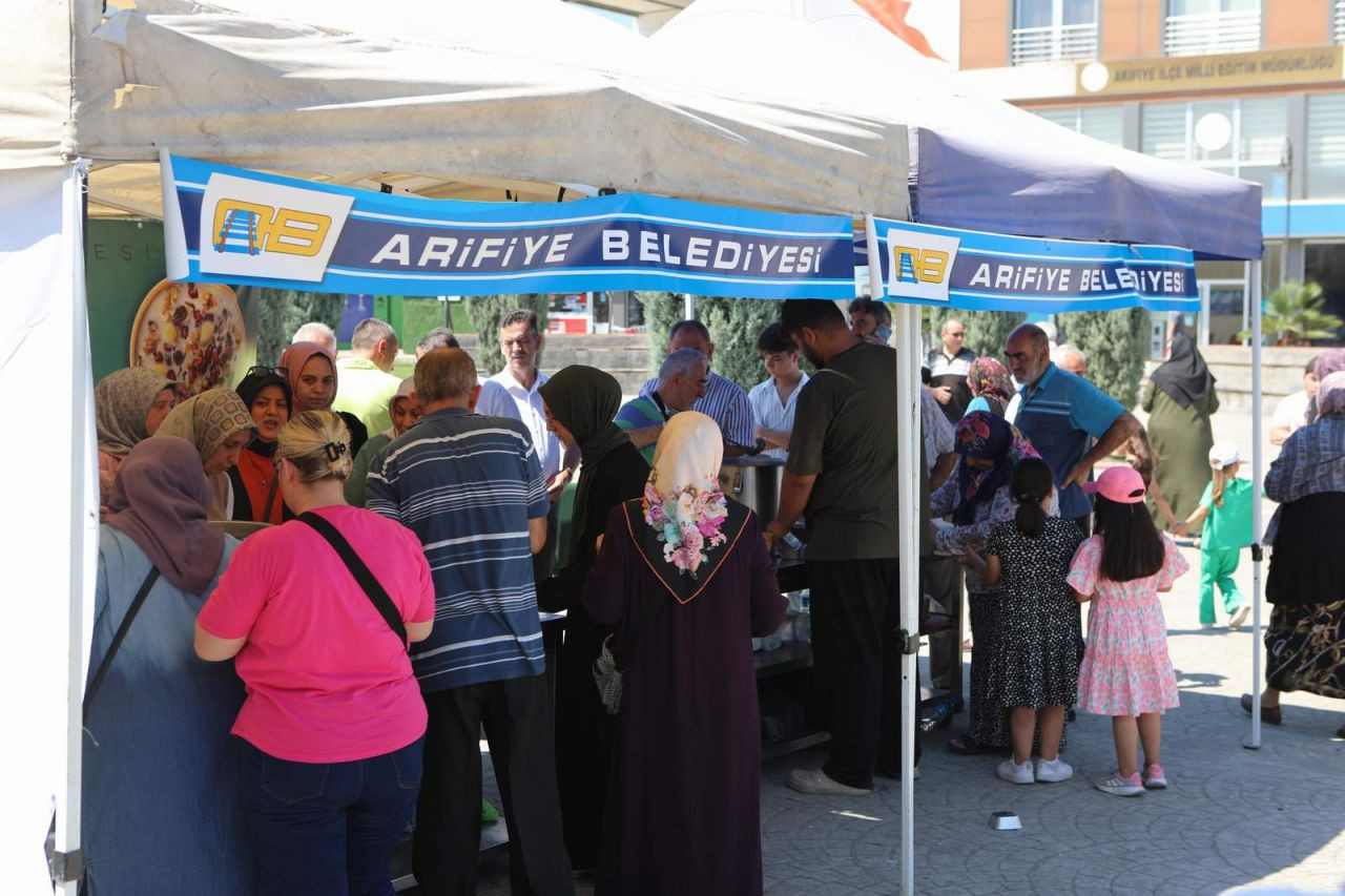 Arifiye Belediyesi Aşure Etkinliği Düzenledi - Sayfa 7