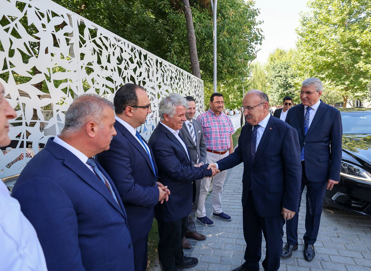 Sakarya için tüm kurum ve kuruluşlarımızla birlik olmalıyız - Sayfa 10